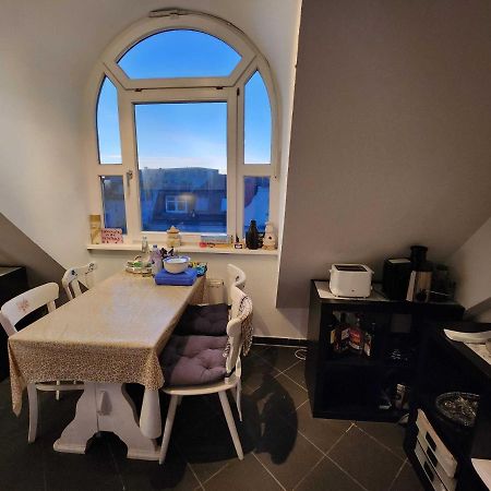 One Private Room Available In A Two Room Apartment In Tegel, 柏林 外观 照片