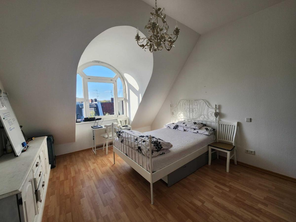 One Private Room Available In A Two Room Apartment In Tegel, 柏林 外观 照片