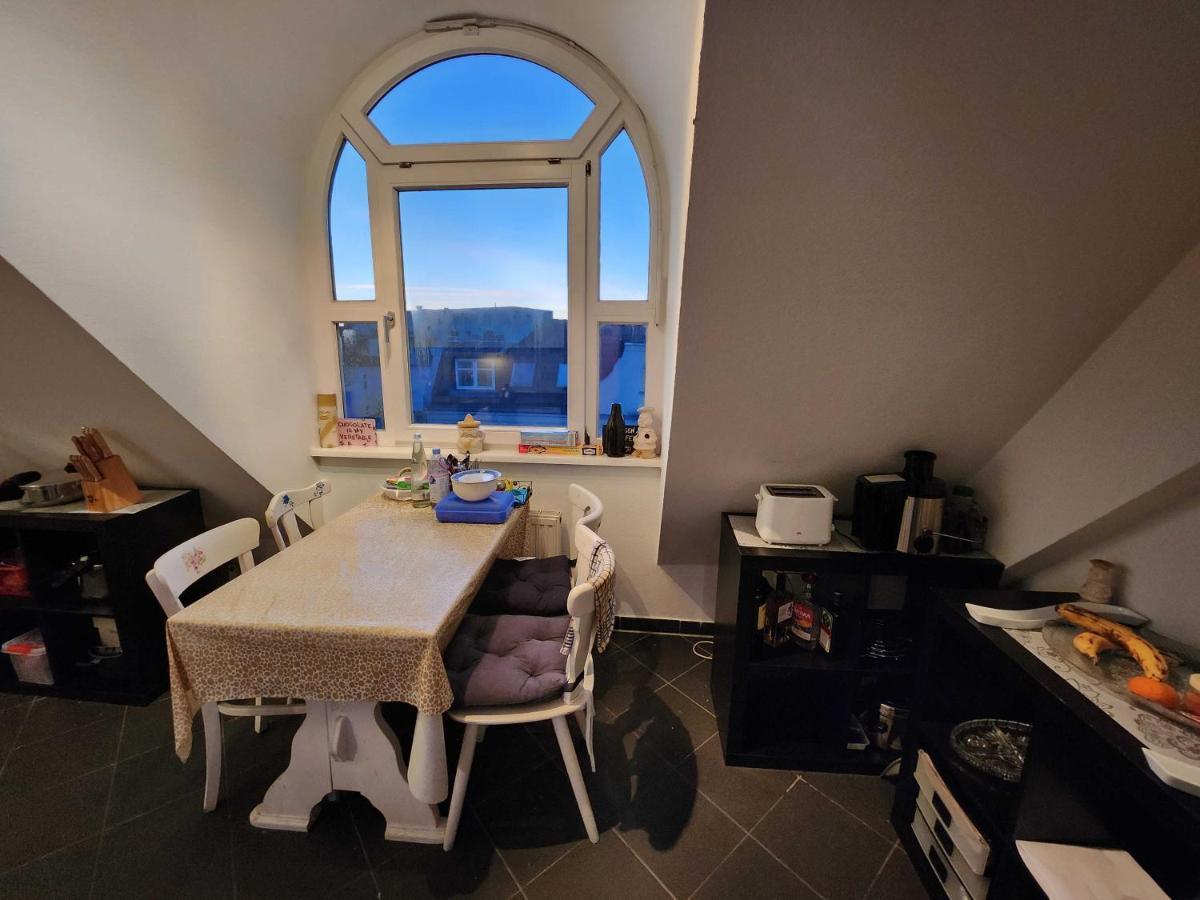 One Private Room Available In A Two Room Apartment In Tegel, 柏林 外观 照片