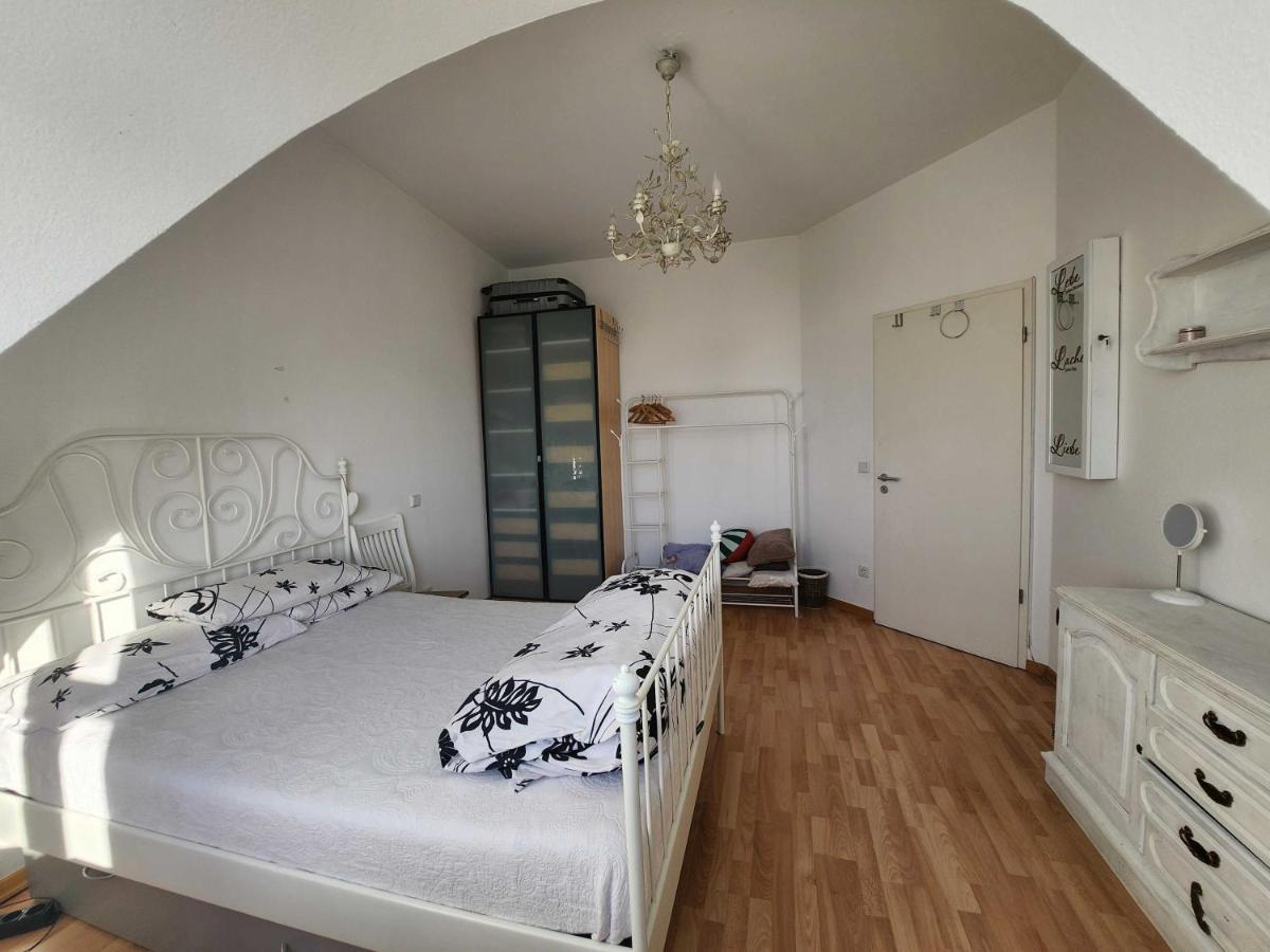 One Private Room Available In A Two Room Apartment In Tegel, 柏林 外观 照片